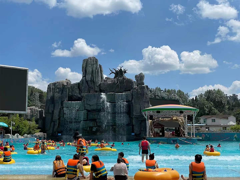 云南睿信律师事务所经济案件综合部青鱼湾之旅